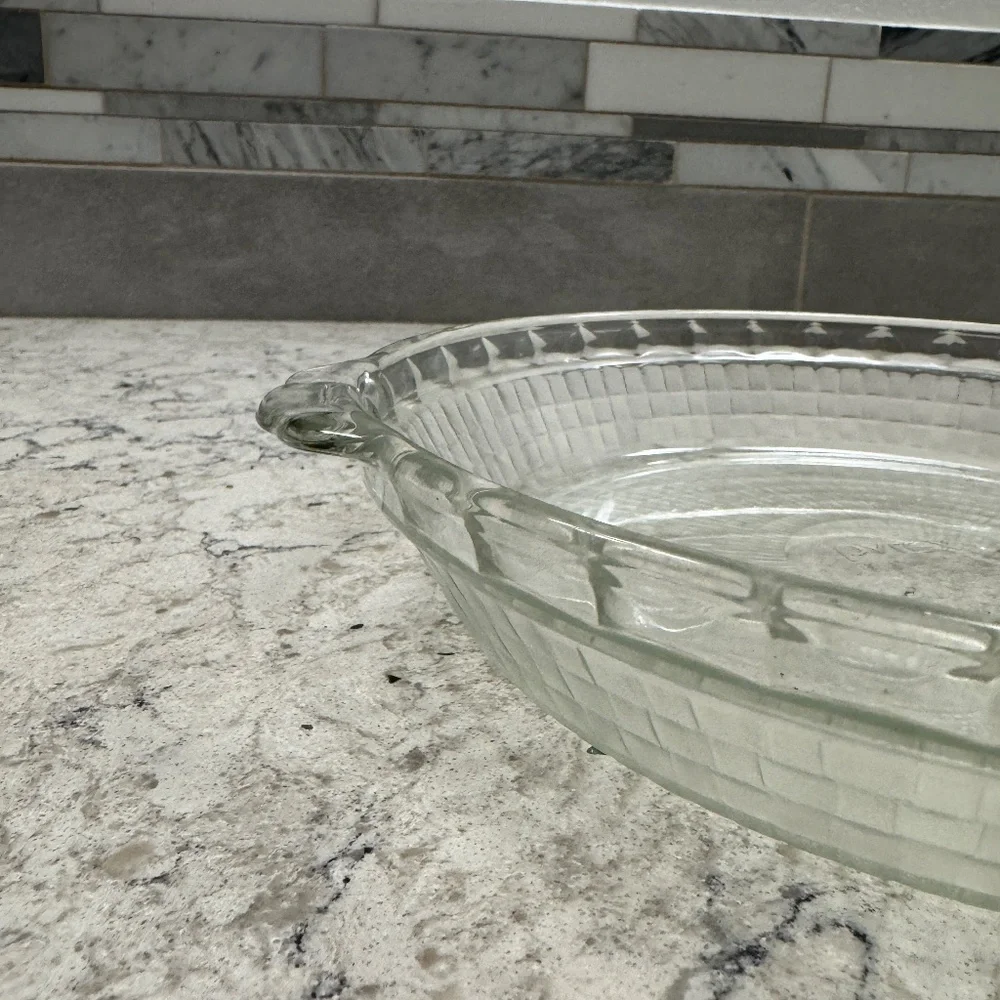 Rare Vintage Pyrex pie plate‎ model 229 -9.5 in clear tempered glass made in USA